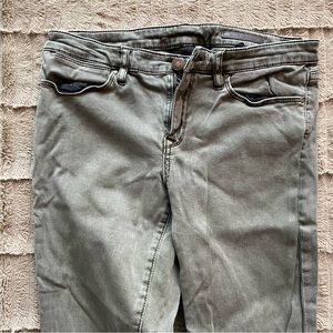 Club Monaco Green / Army coloured jeans. Size 29